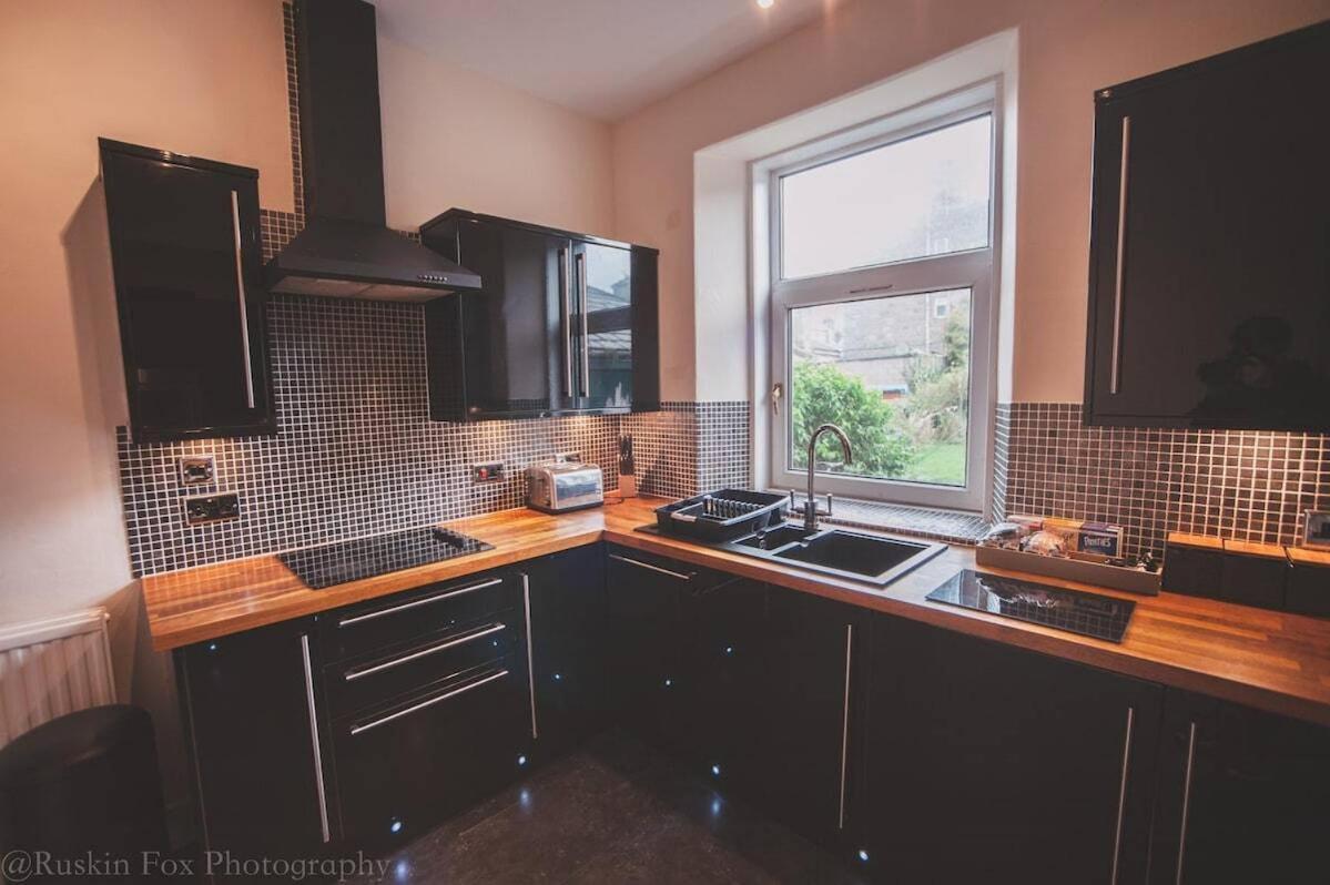 Stylish And Spacious Two Bed In Aberdeen'S West End المظهر الخارجي الصورة
